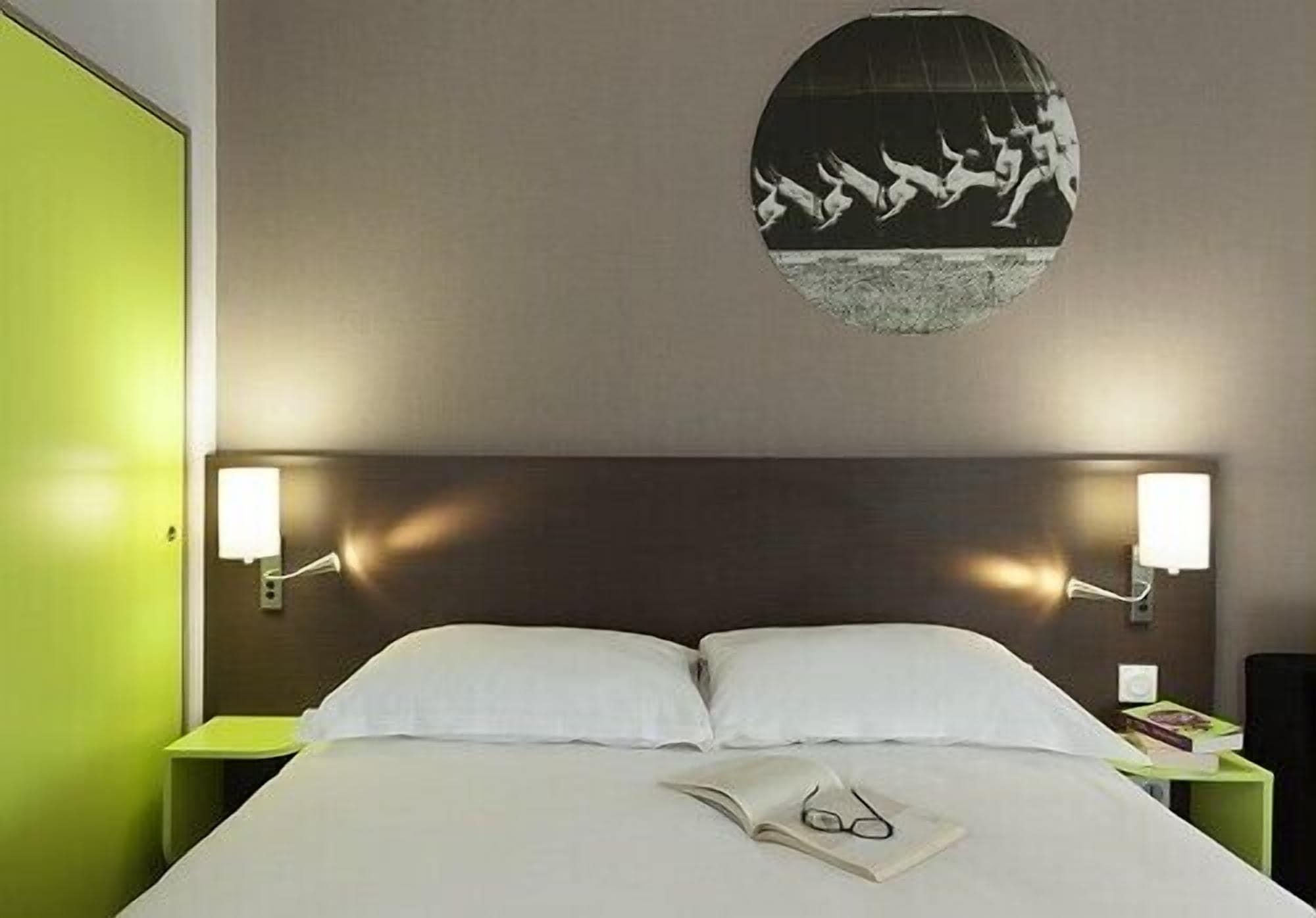 Ibis Styles Beaune Centre Bagian luar foto